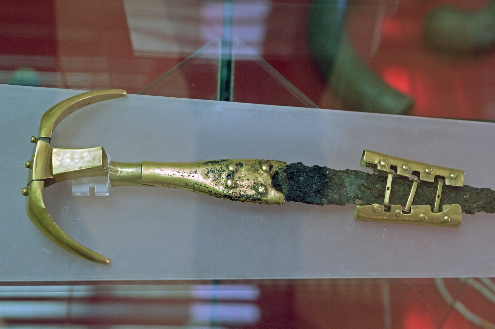 Museum of Anatolian Civilizations Early Bronze Age From Alacahöyük Dagger with handle in